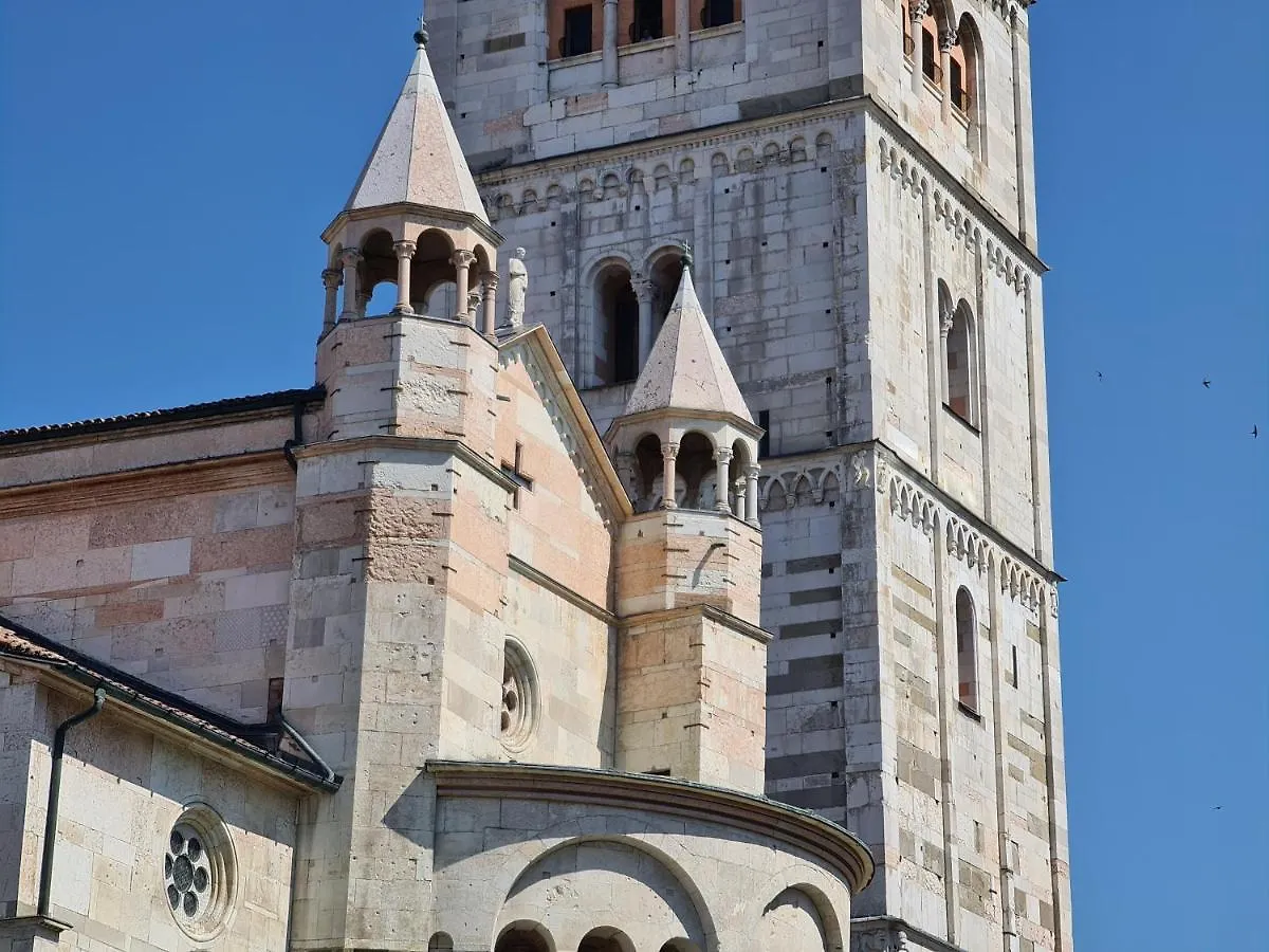Residenza Tulipano - Modena Dom Apartman Olaszország