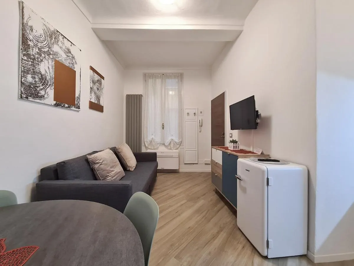 Residenza Tulipano - Modena Dom Apartman Olaszország